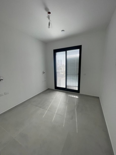 להשכרה מתווך !! רחוב: בכובשים אלנבי-2