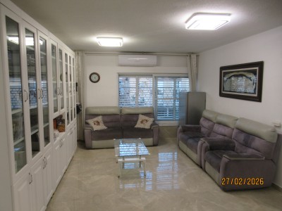 למכירה דירה 4 חד בפתח תקווה 60 בני ברק