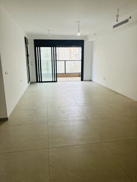 ✨ למכירה | דירת 4 חדרים בבניין חדש | 105 מ”ר + מרפסת 12 מ”ר | מיקום פרימיום ✨-0