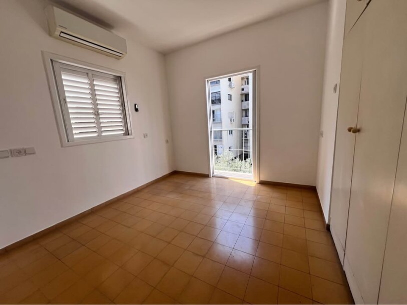 להשכרה מתווך !! רחוב ירושלמי-5