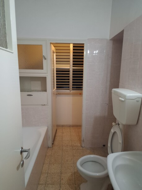 דירת 3.5 חדרים 102 מ"ר בבן יהודה | חנייה בטאבו | נתניה-1