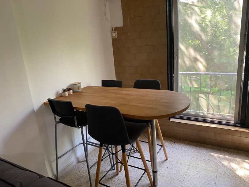 להשכרה מתיווך ! באבן גבירול בקרבת ארלוזרוב !!-10