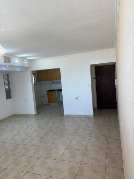 דירת 4 חדרים 87 מ"ר באנקווה | נוף פתוח ומעלית | נתניה-0