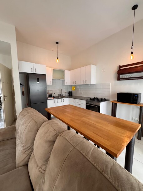 למכירה מתווך !! ברחוב לילינבלום-0