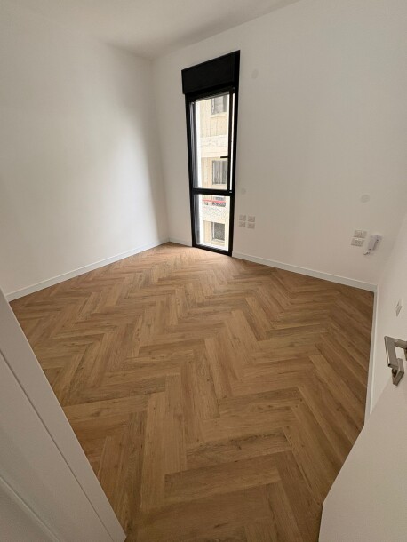 להשכרה מתיווך ! בלואי מרשל-7