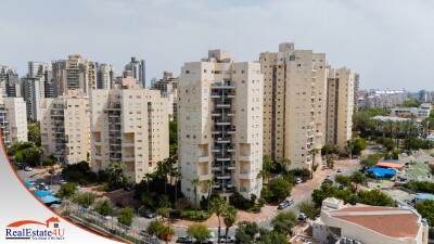 למכירה דירה 4 חד במוטה גור 5 נתניה נתניה