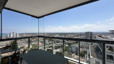להשכרה דירה 5 חד בהרצוג 6 נתניה